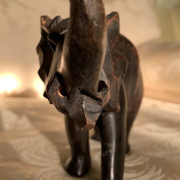 Hand carved Ebonywood elephant. - Picture 3 of 4